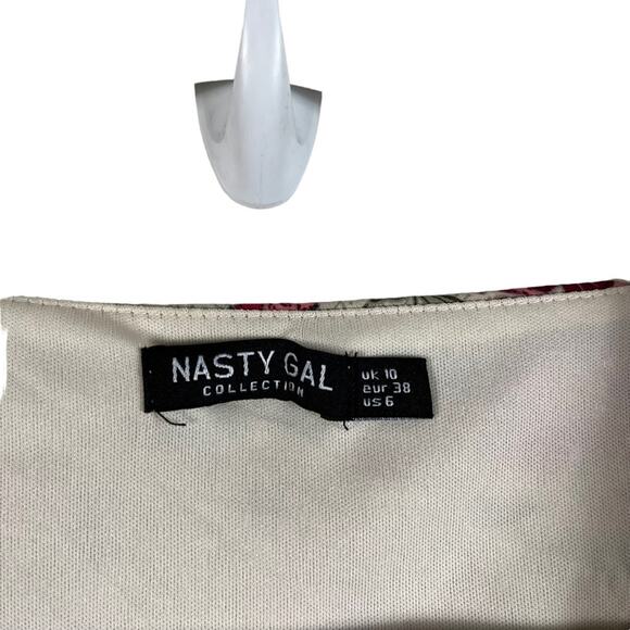 Nasty Gal Playing for Flower Floral Tiered Y2K Dress Flowy Cottage Western 6 - Picture 9 of 12